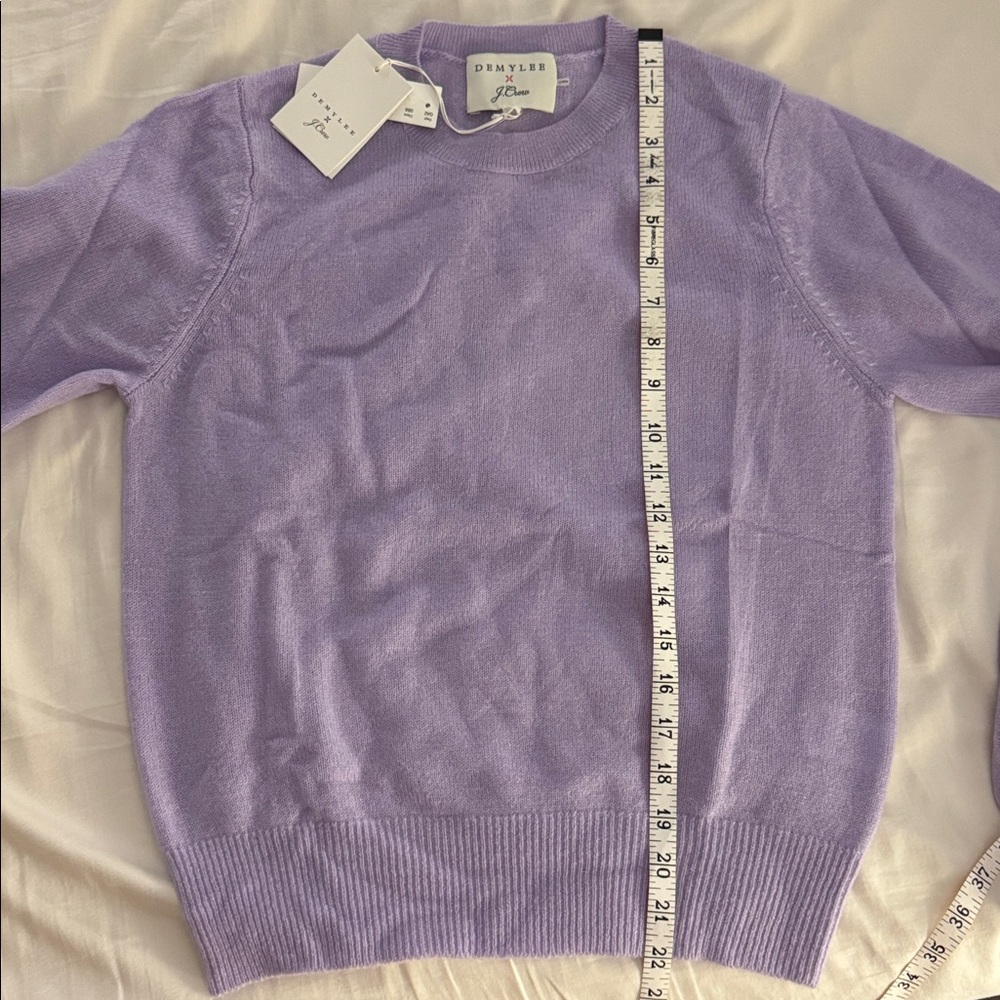 NWT Demylee x J. Crew Lilac Balloon Sleeve 100% Cashmere Sweater Size Small - Picture 5 of 7